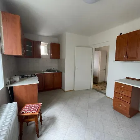 Apartment Sleep & Go 4 Modrany
